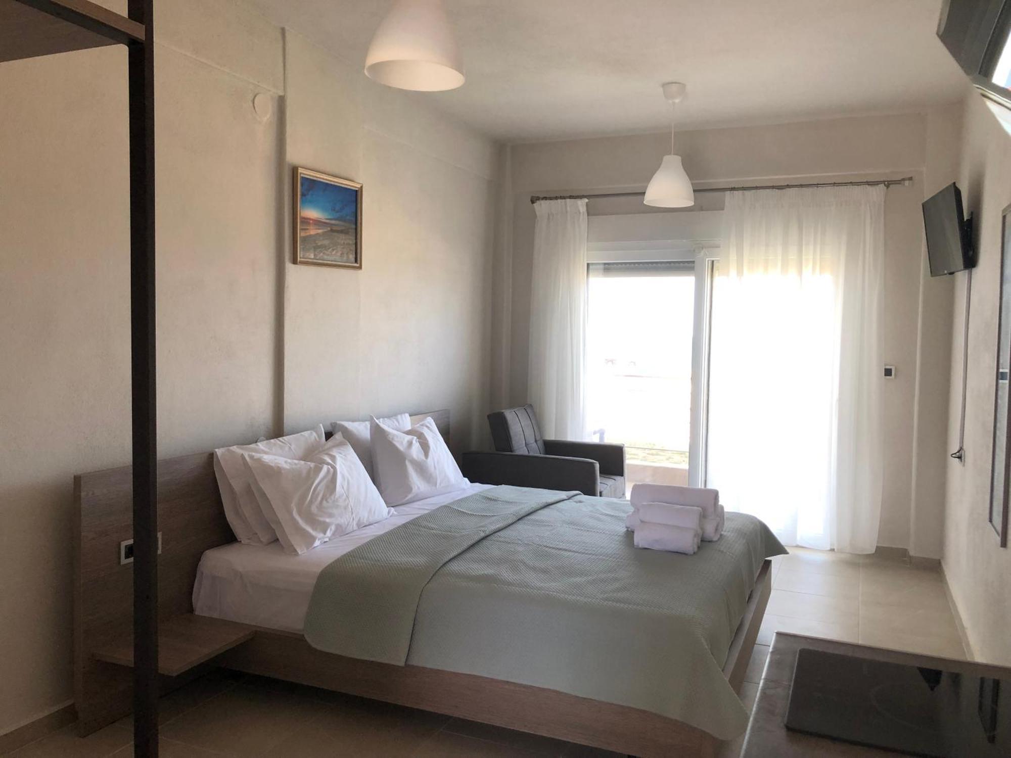 Alkyon Apartments Studios Platanitis Екстер'єр фото