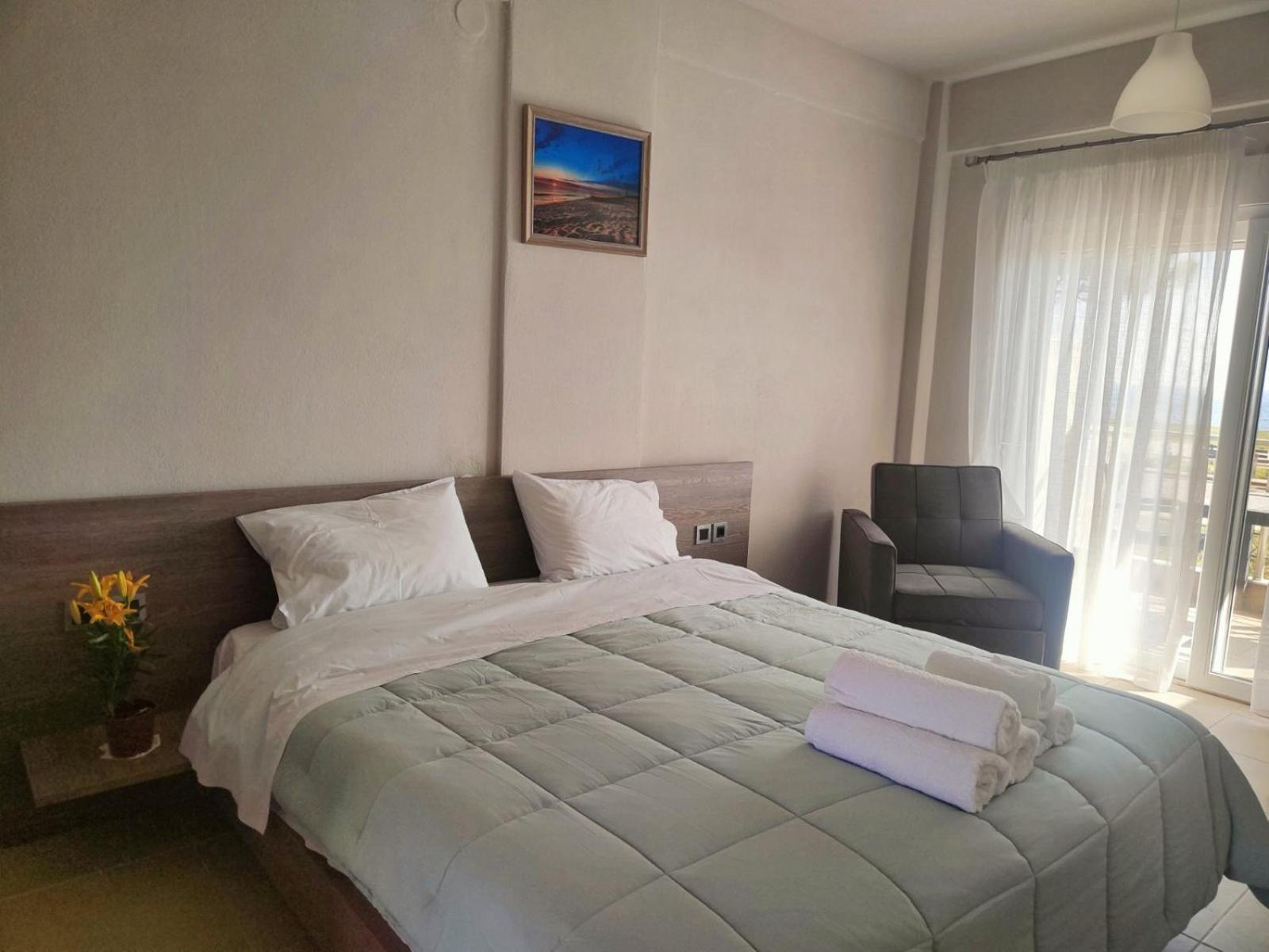 Alkyon Apartments Studios Platanitis Екстер'єр фото